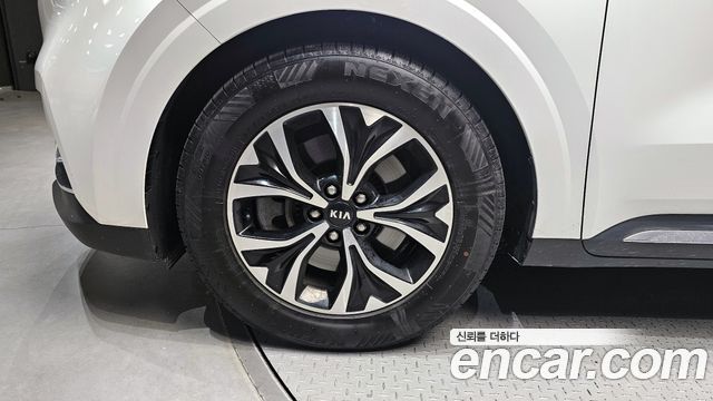 Kia Carnival (IV) Diesel 9-Seater Noblesse 2021 — фото 5