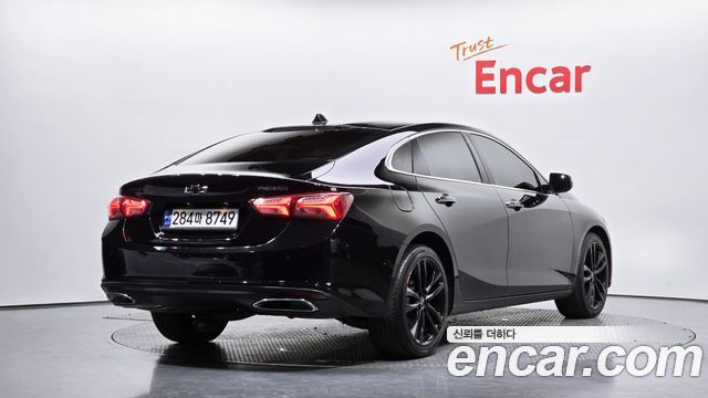 Chevrolet Malibu 2.0 Turbo Redline 2022 — фото 2