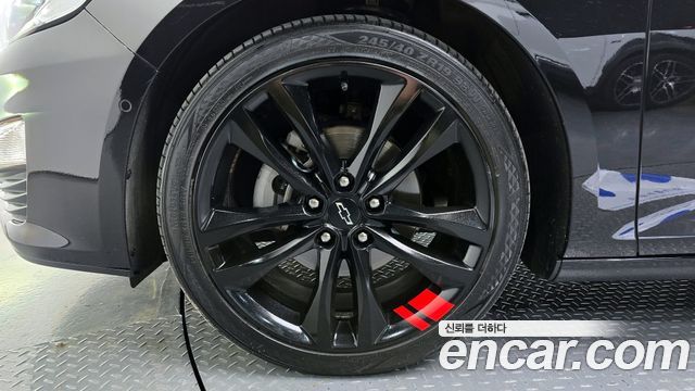 Chevrolet Malibu 2.0 Turbo Redline 2022 — фото 5