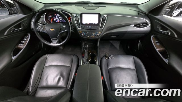 Chevrolet Malibu 2.0 Turbo Redline 2022 — фото 7