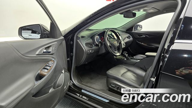 Chevrolet Malibu 2.0 Turbo Redline 2022 — фото 10