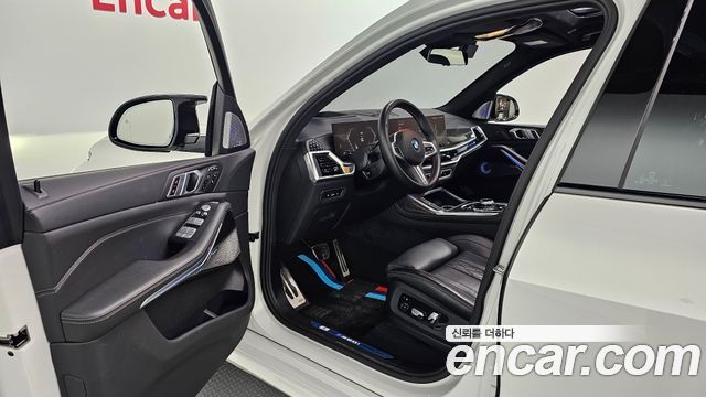 BMW X7 (G07) M60i xDrive M sport 6STR 2024 — фото 26