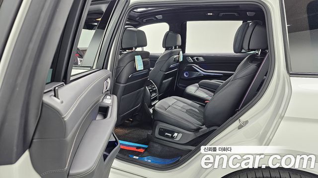 BMW X7 (G07) M60i xDrive M sport 6STR 2024 — фото 27