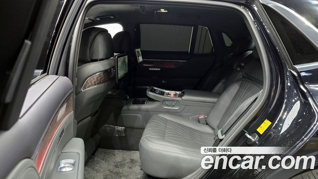 Genesis G90 (RS4) Gasoline 3.5 Turbo AWD 2022 — фото 12