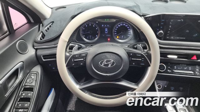 Hyundai Sonata (DN8) 2.0 Premium 2021 — фото 13