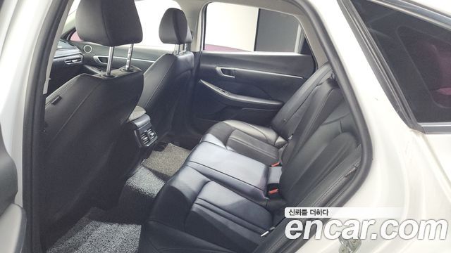 Hyundai Sonata (DN8) 2.0 Premium 2021 — фото 18
