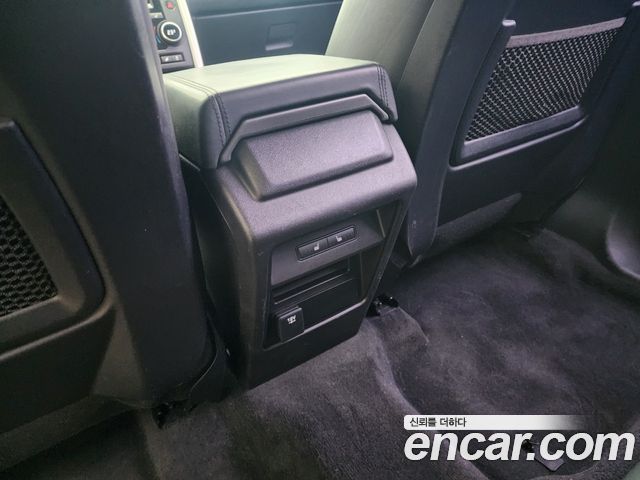 Land Rover Discovery Sport 2.0 TD4 HSE Luxury 2016 — фото 22