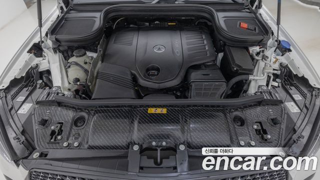 Mercedes-Benz GLE-Class (W167) GLE450 4MATIC 2025 — фото 6
