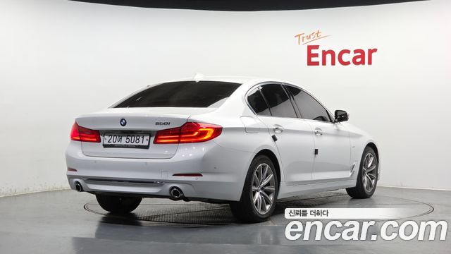 BMW 5 Series (G30) 520i Luxury 2018 — фото 2