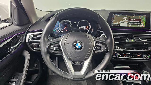 BMW 5 Series (G30) 520i Luxury 2018 — фото 17