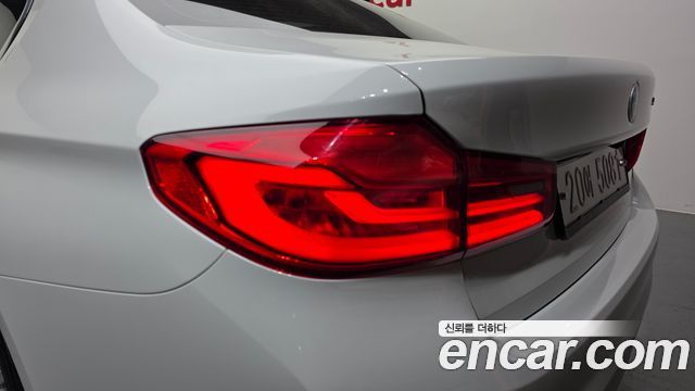 BMW 5 Series (G30) 520i Luxury 2018 — фото 29