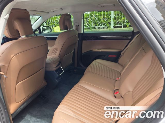 Hyundai Grandeur (GN7) 2,5 Gasoline 2WD Calligraphy 2025 — фото 8