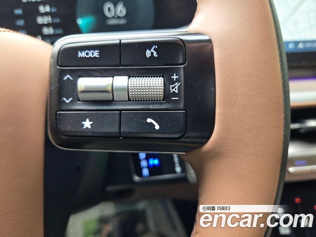 Hyundai Grandeur (GN7) 2,5 Gasoline 2WD Calligraphy 2025 — фото 23