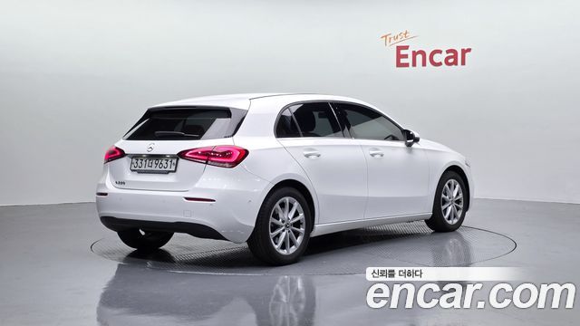 Mercedes-Benz A-Class (W177) A220 Hatchback 2019 — фото 2