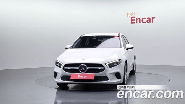 Mercedes-Benz A-Class (W177) A220 Hatchback 2019 — фото 3