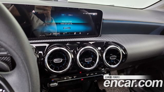Mercedes-Benz A-Class (W177) A220 Hatchback 2019 — фото 14