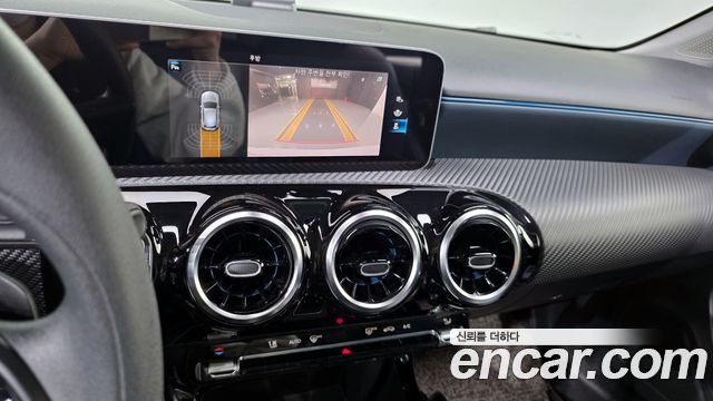 Mercedes-Benz A-Class (W177) A220 Hatchback 2019 — фото 18