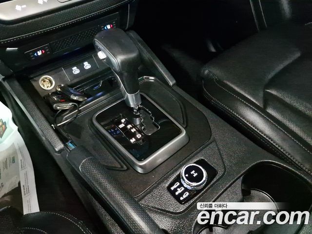 KG Mobility (SsangYong) Rexton Sports Khan Diesel 2.2 4WD Culman Prestige 2024 — фото 9