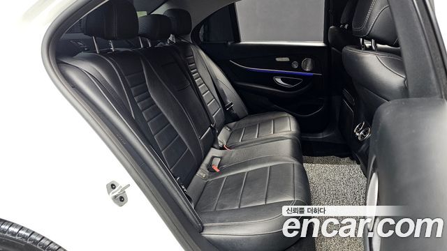 Mercedes-Benz E-Class (W213) E300 4MATIC Avnatgarde 2019 — фото 11