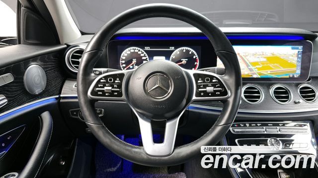 Mercedes-Benz E-Class (W213) E300 4MATIC Avnatgarde 2019 — фото 12