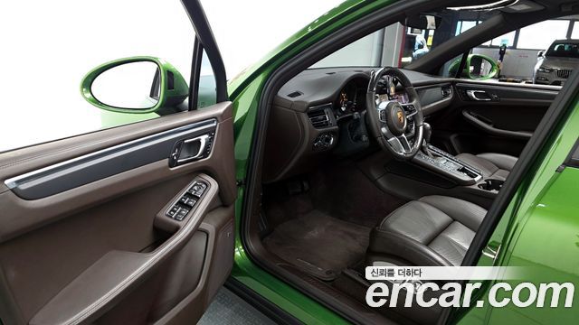 Porsche Macan 2.0 95B 2021 — фото 10