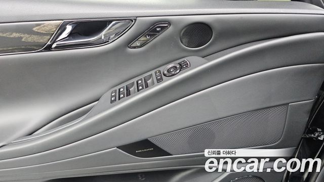 Genesis G80 (RG3) Gasoline 2.5 Turbo AWD Black 2026 — фото 16