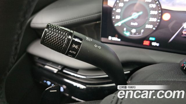 Genesis G80 (RG3) Gasoline 2.5 Turbo AWD Black 2026 — фото 28
