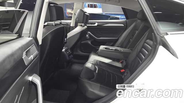 Volkswagen Arteon 2.0 TDI Prestige 2022 — фото 11