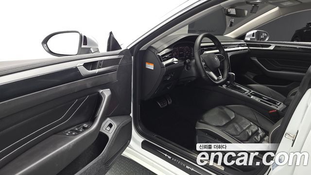 Volkswagen Arteon 2.0 TDI Prestige 2022 — фото 12