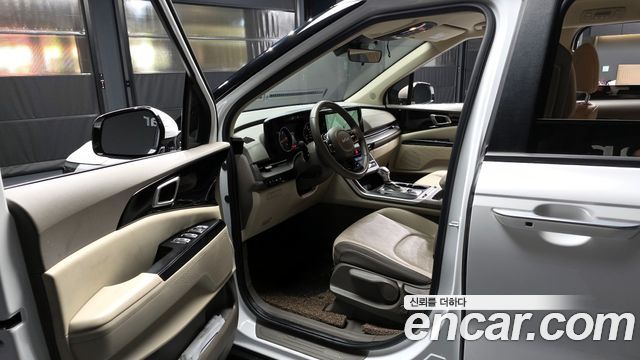 Kia Carnival (IV) Diesel 9-Seater Prestige 2023 — фото 10