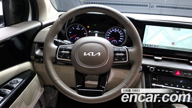 Kia Carnival (IV) Diesel 9-Seater Prestige 2023 — фото 13