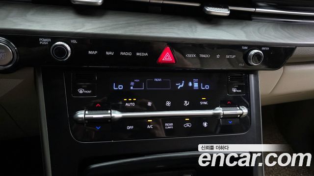 Kia Carnival (IV) Diesel 9-Seater Prestige 2023 — фото 17