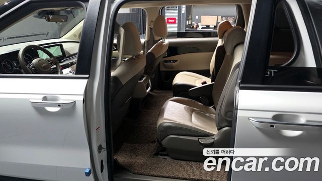 Kia Carnival (IV) Diesel 9-Seater Prestige 2023 — фото 26