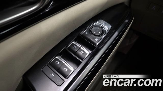Kia Carnival (IV) Diesel 9-Seater Prestige 2023 — фото 30