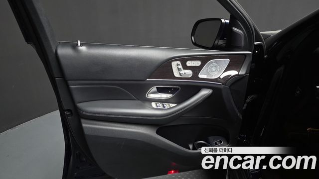 Mercedes-Benz GLE-Class (W167) GLE400d 4MATIC Coupe 2021 — фото 30