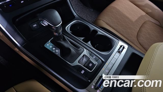 Kia Carnival (IV) Diesel 9-Seater Prestige 2023 — фото 9