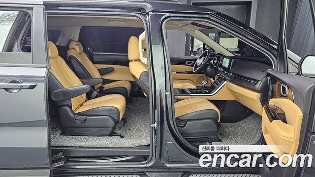 Kia Carnival (IV) Diesel 9-Seater Prestige 2023 — фото 12