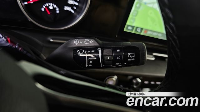 Kia Carnival (IV) Diesel 9-Seater Prestige 2023 — фото 15