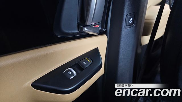 Kia Carnival (IV) Diesel 9-Seater Prestige 2023 — фото 18