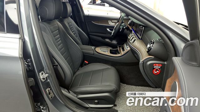 Mercedes-Benz E-Class (W213) E250 Exclusive 2021 — фото 11