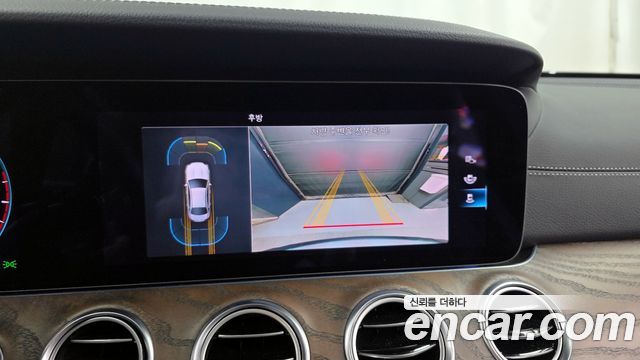 Mercedes-Benz E-Class (W213) E250 Exclusive 2021 — фото 15