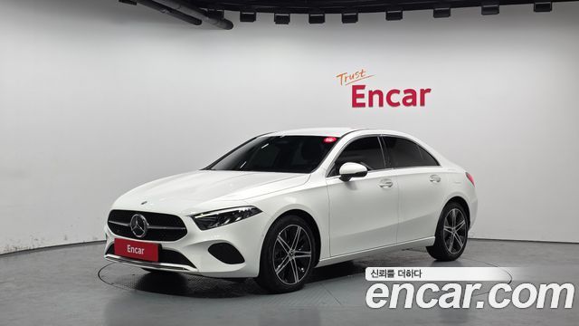 Mercedes-Benz A-Class (W177) A220 Sedan