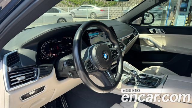 BMW X6 (G06) M50i 2022 — фото 15