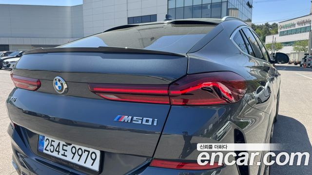 BMW X6 (G06) M50i 2022 — фото 24