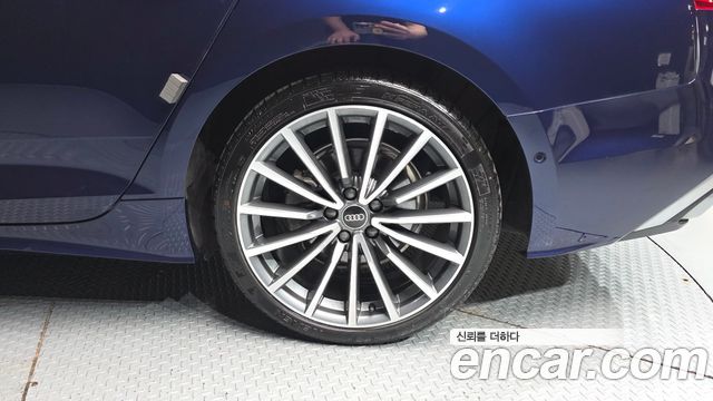 Audi A5 (F5) 40 TFSI Quattro Premium Sportback 2023 — фото 27