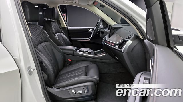 BMW X5 (G05) xDrive 40i xLine 2025 — фото 11