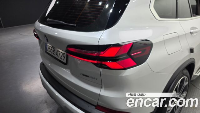 BMW X5 (G05) xDrive 40i xLine 2025 — фото 23