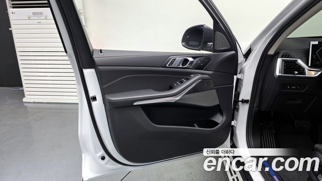 BMW X5 (G05) xDrive 40i xLine 2025 — фото 24