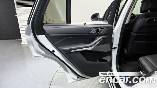 BMW X5 (G05) xDrive 40i xLine 2025 — фото 25