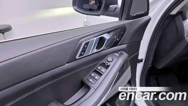 BMW X5 (G05) xDrive 40i xLine 2025 — фото 34